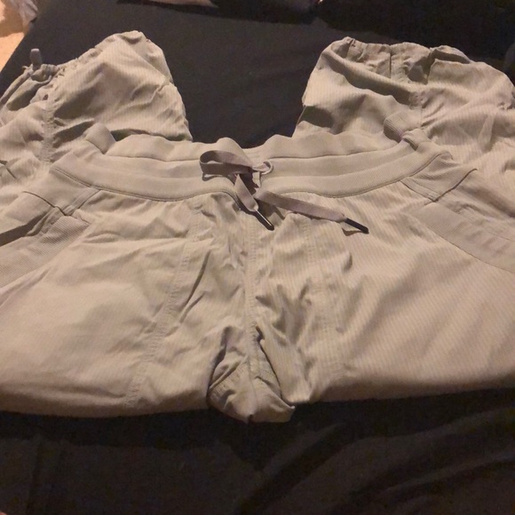 Lululemon pants ❌SOLD❌ - Picture 4 of 5
